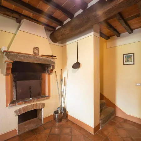 Il Loto By Interhome Holiday home Cortona